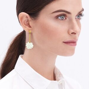J.Crew Snowdrop statement earrings Elegant Gold Floral Drop Earrings EUC